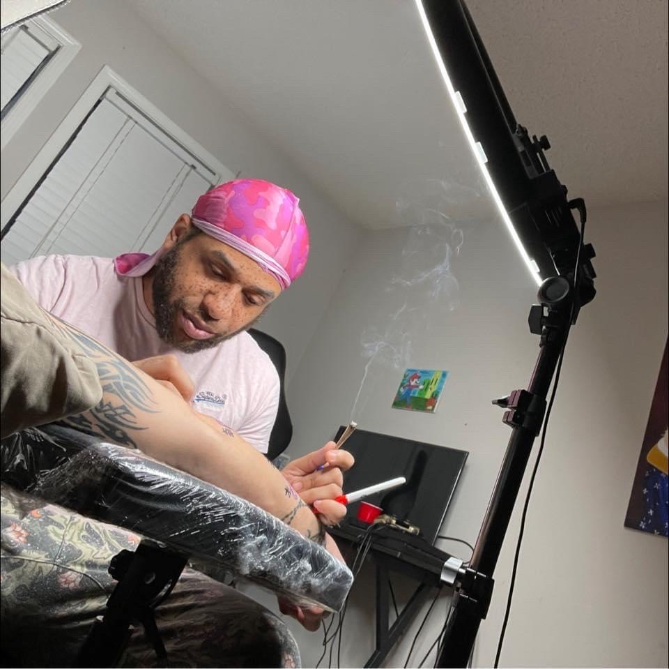 🍄1UP_Uncle_Frecks