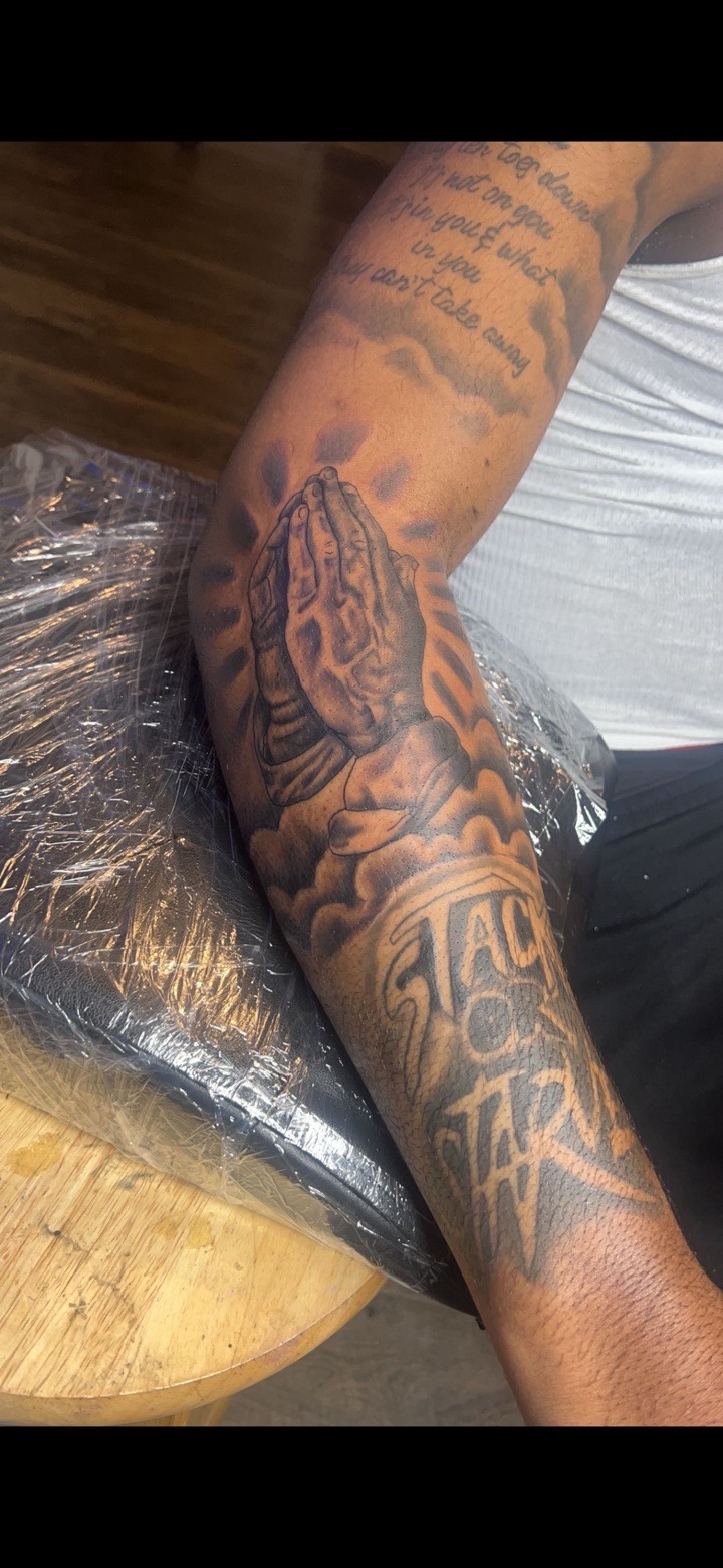 Tattoo by 6hosted on TattMe