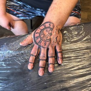 Black & Grey + Lettering clock tattoo on Hand by 6hosted on TattMe