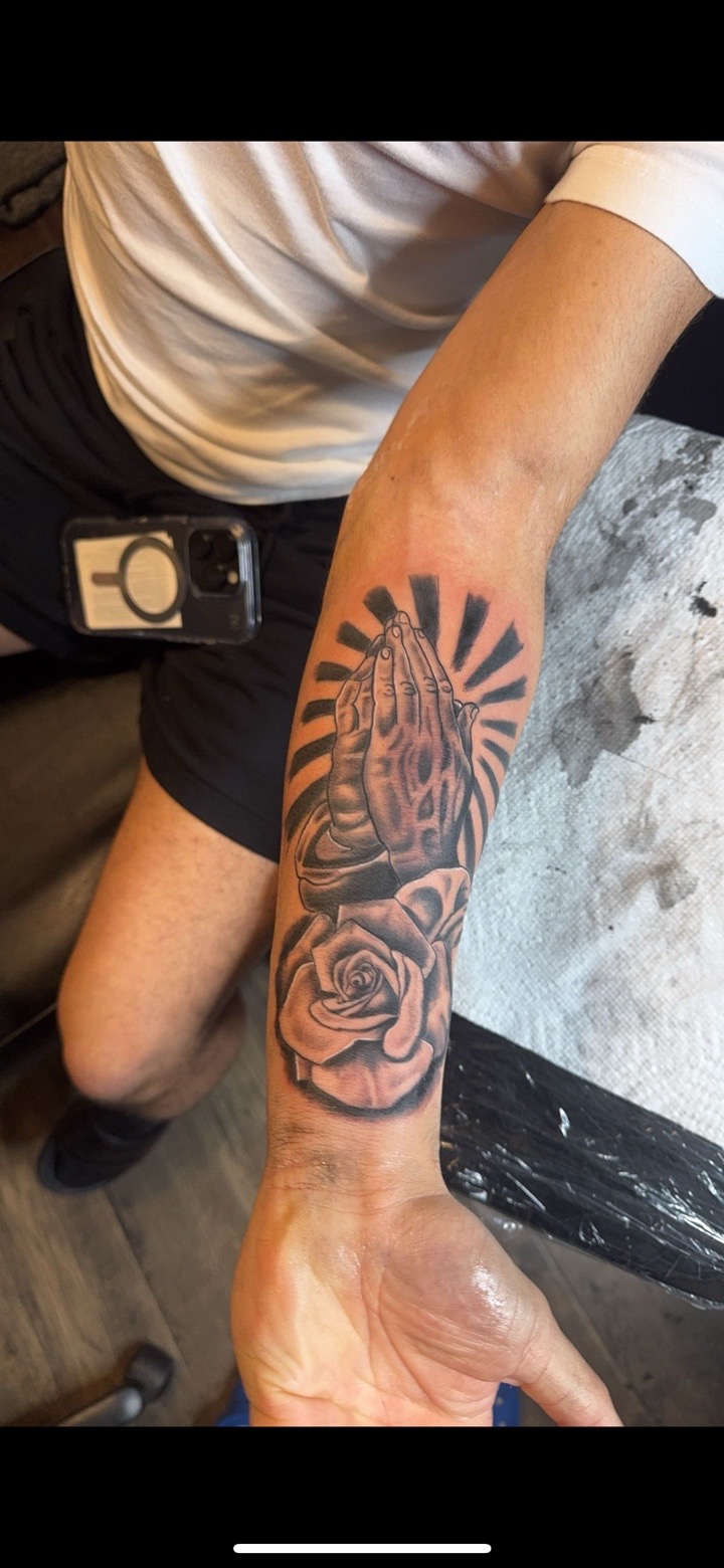 Tattoo by 6hosted on TattMe