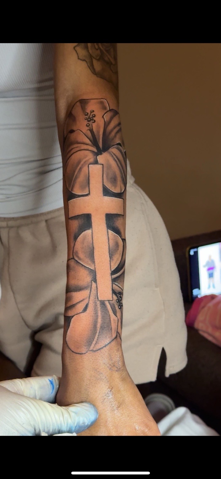 Tattoo by 6hosted on TattMe