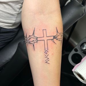 Fine Line + Black-work crown of thorns tattoo on Forearm by TattedbyJayden on TattMe