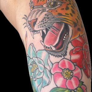 Traditional + Color jaguar tattoo on Upper Arm by Carmela_Bella on TattMe