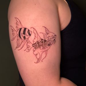 Black & Grey Animal tattoo by cozinks on TattMe