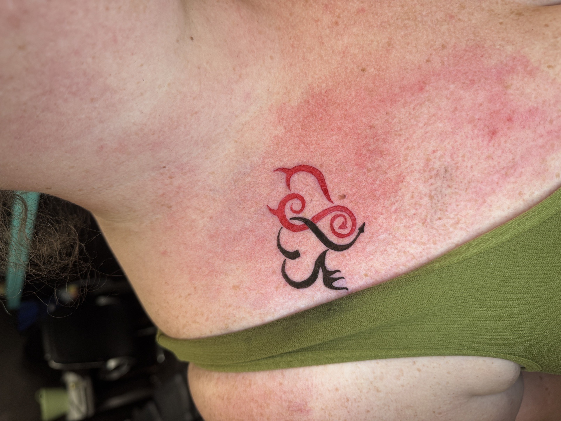 Line-work tattoo by NANDO_INKS on TattMe