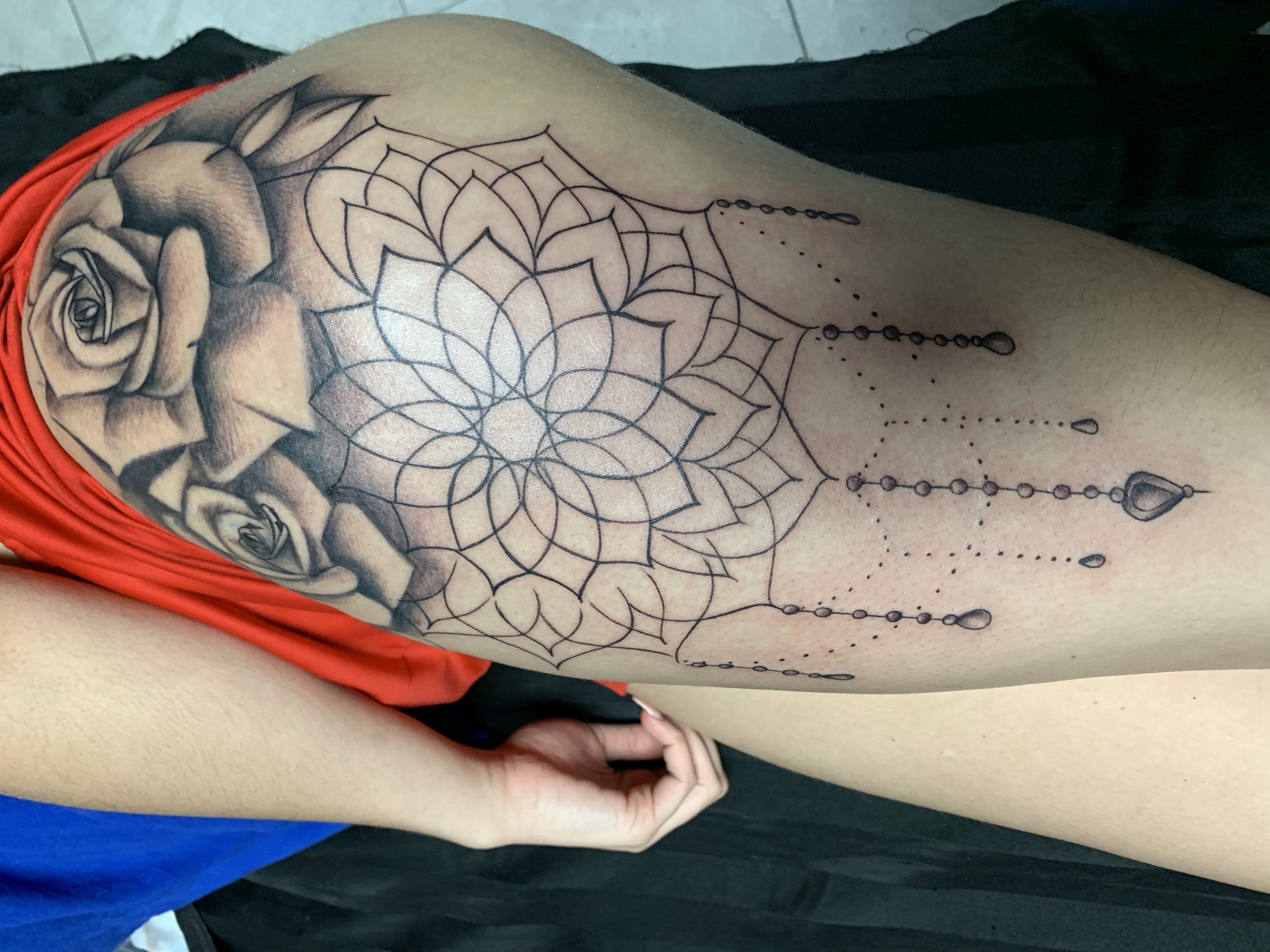 Fine Line + Line-work roses tattoo on Thigh by Redtats on TattMe
