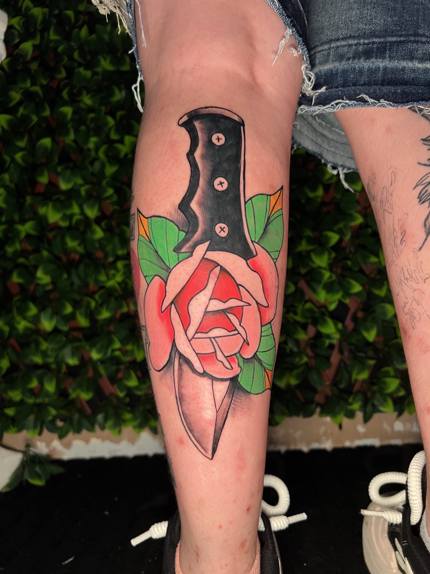 American Traditional + Traditional dagger tattoo on Shin by splattedby_BG on TattMe