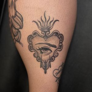 Black & Grey + Neo-Traditional Neo trad sacred heart tattoo by needleworks_tattoo_studio on TattMe