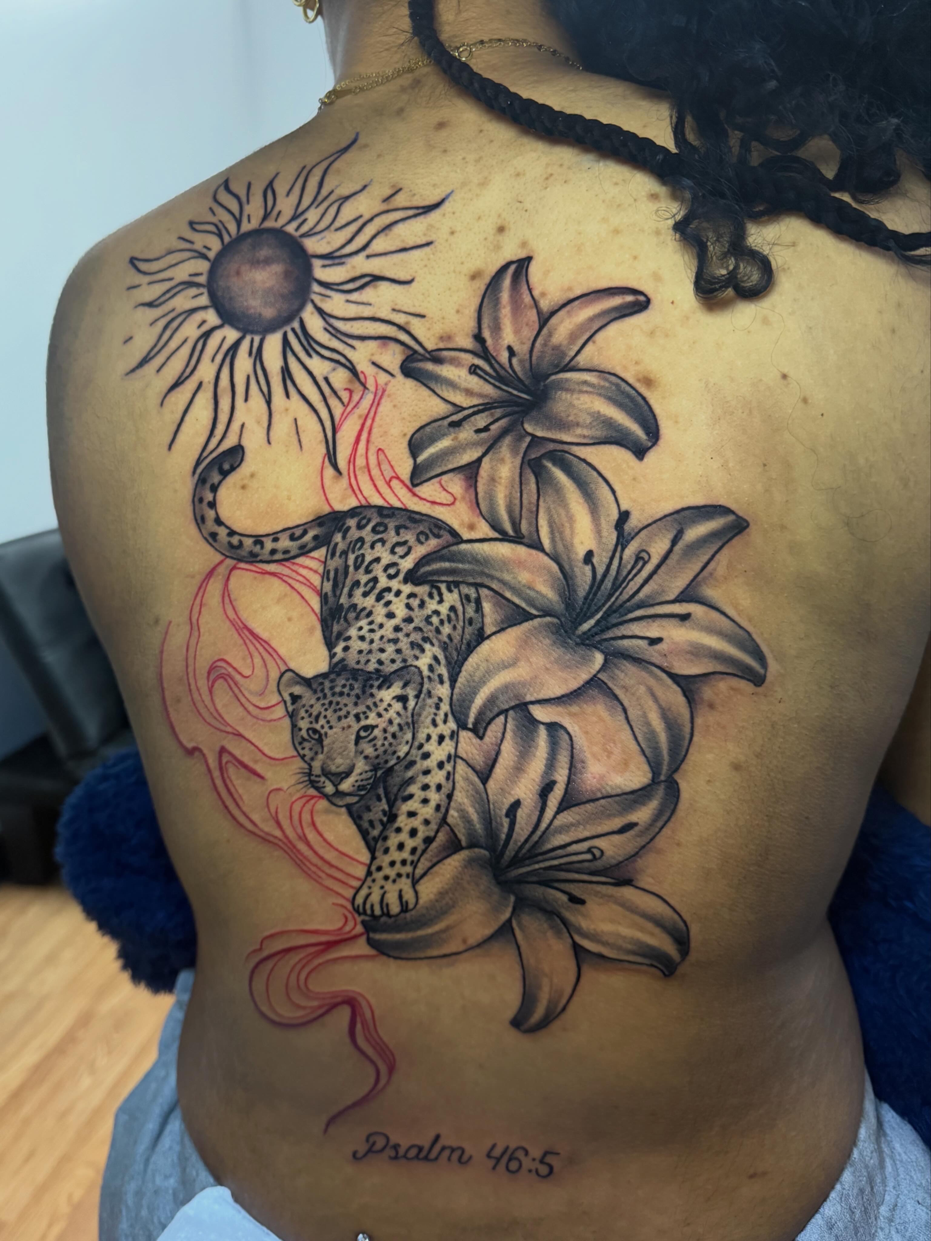 Black & Grey + Floral leopard tattoo on Upper Back by TaeDavinci on TattMe